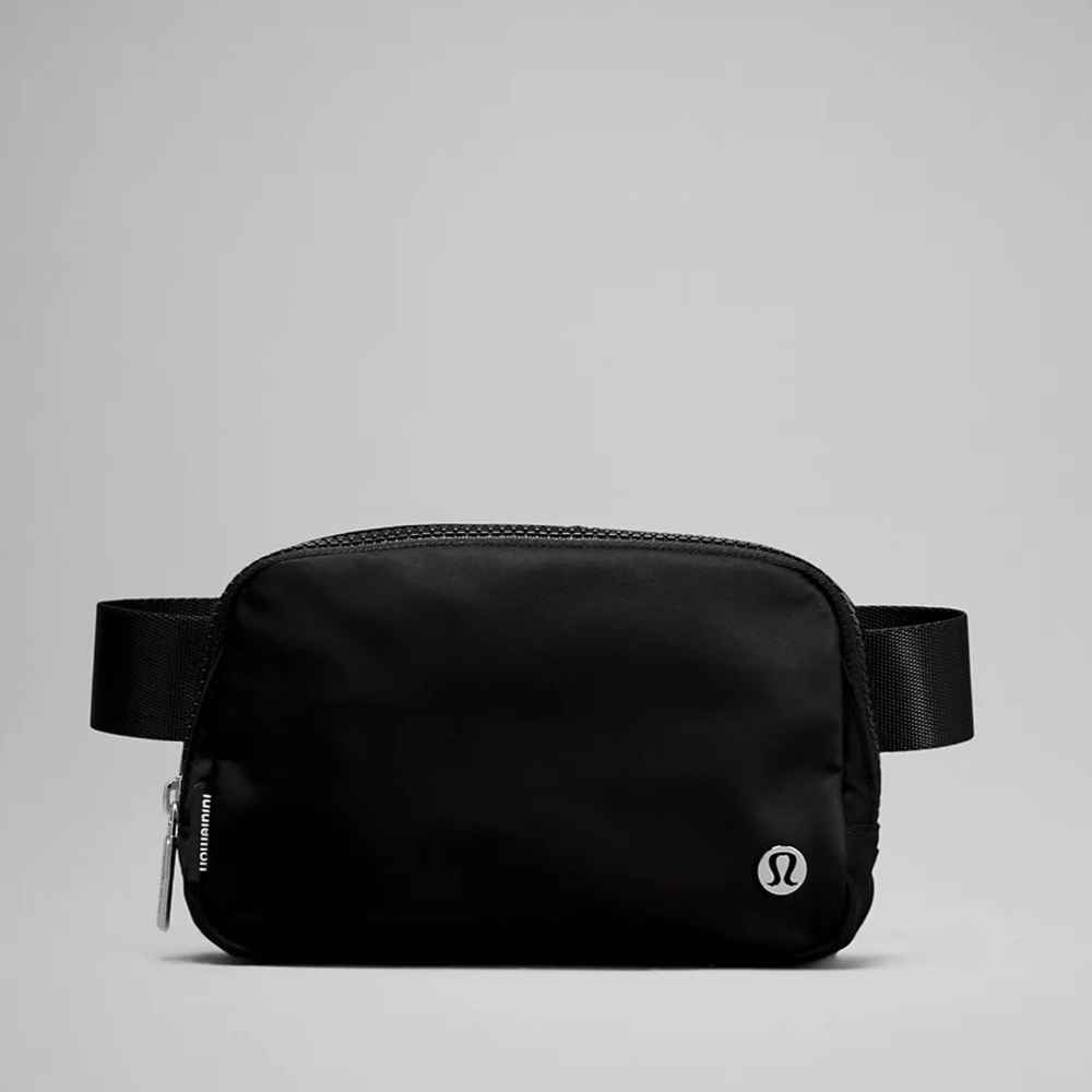 NWT Lululemon Everywhere Belt Bag *Hard to Get*